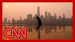 See timelapse of NYC disappearing into cloud of wildfire smoke