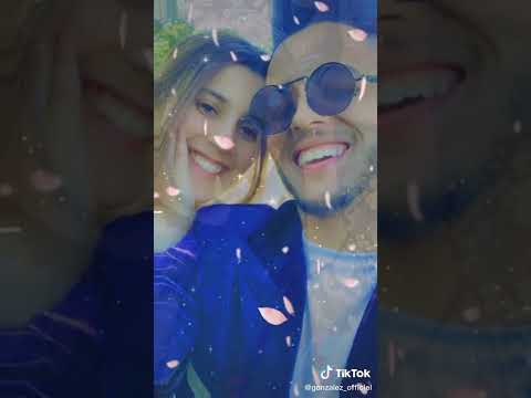 صور حسان و زوجته و زريقا وصديقه 1