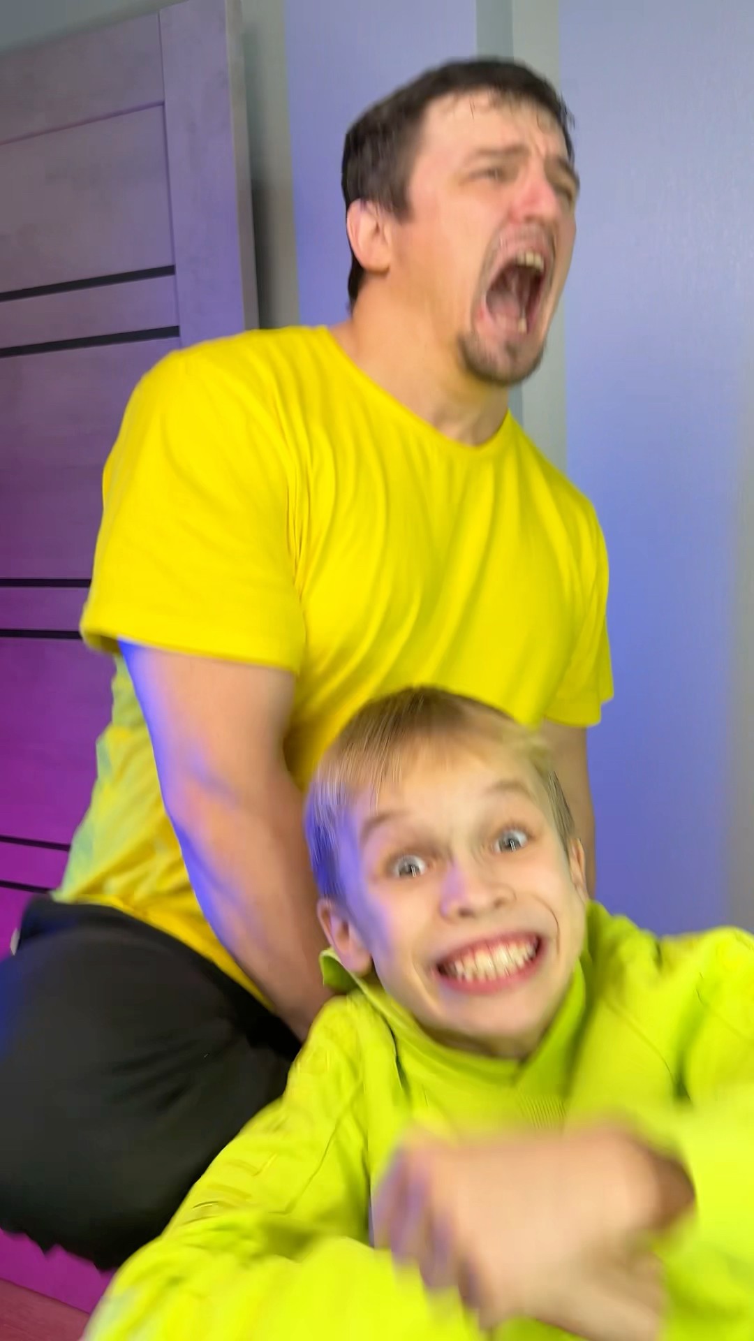 Dancing LEGO PRANK!??????