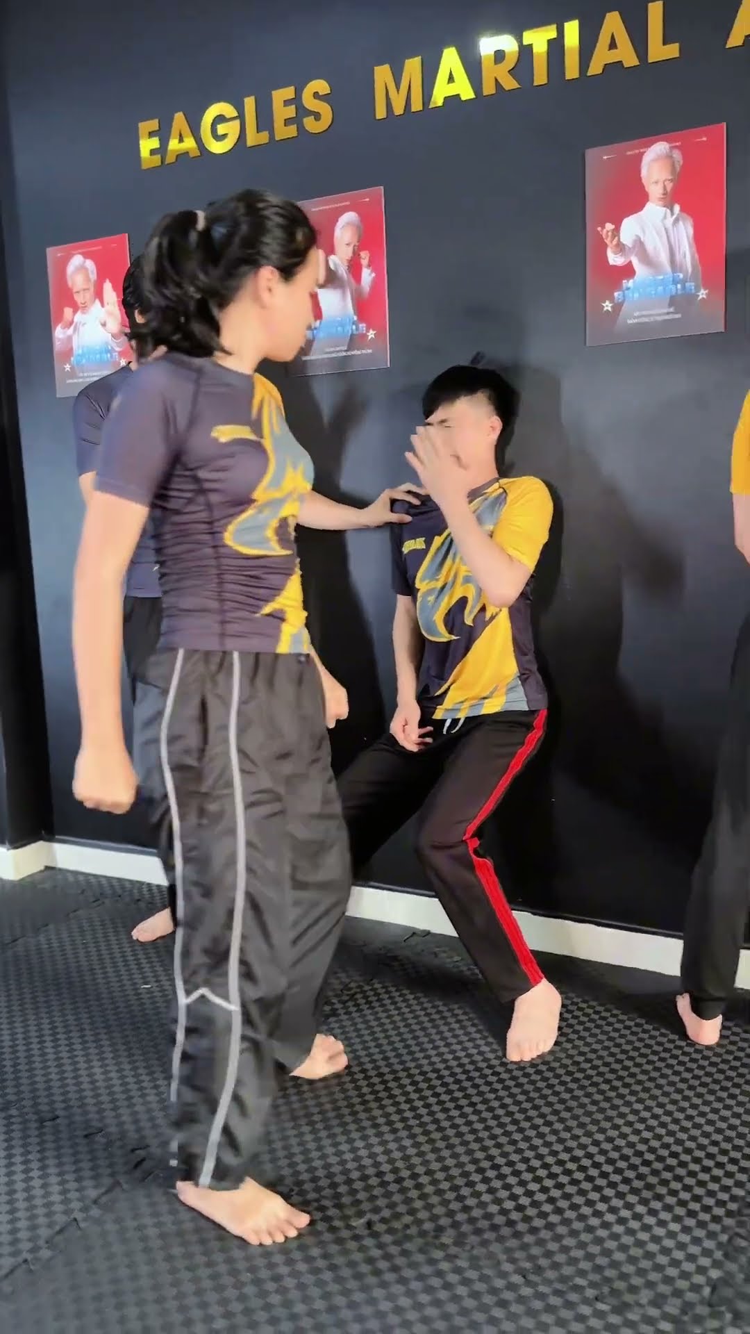 Kỹ xảo chồng hình [BEN EAGLE] #beneagle #training #kungfu #martialarts #fighting