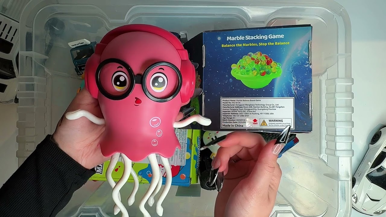 Silent unboxing of textured objects | ASMR 