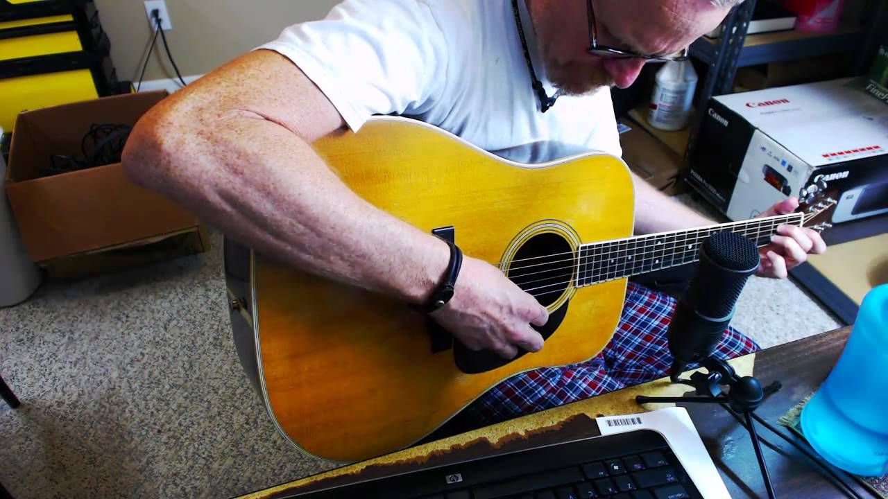 What does it sound like Fingerpicked? 1970 Martin D-35