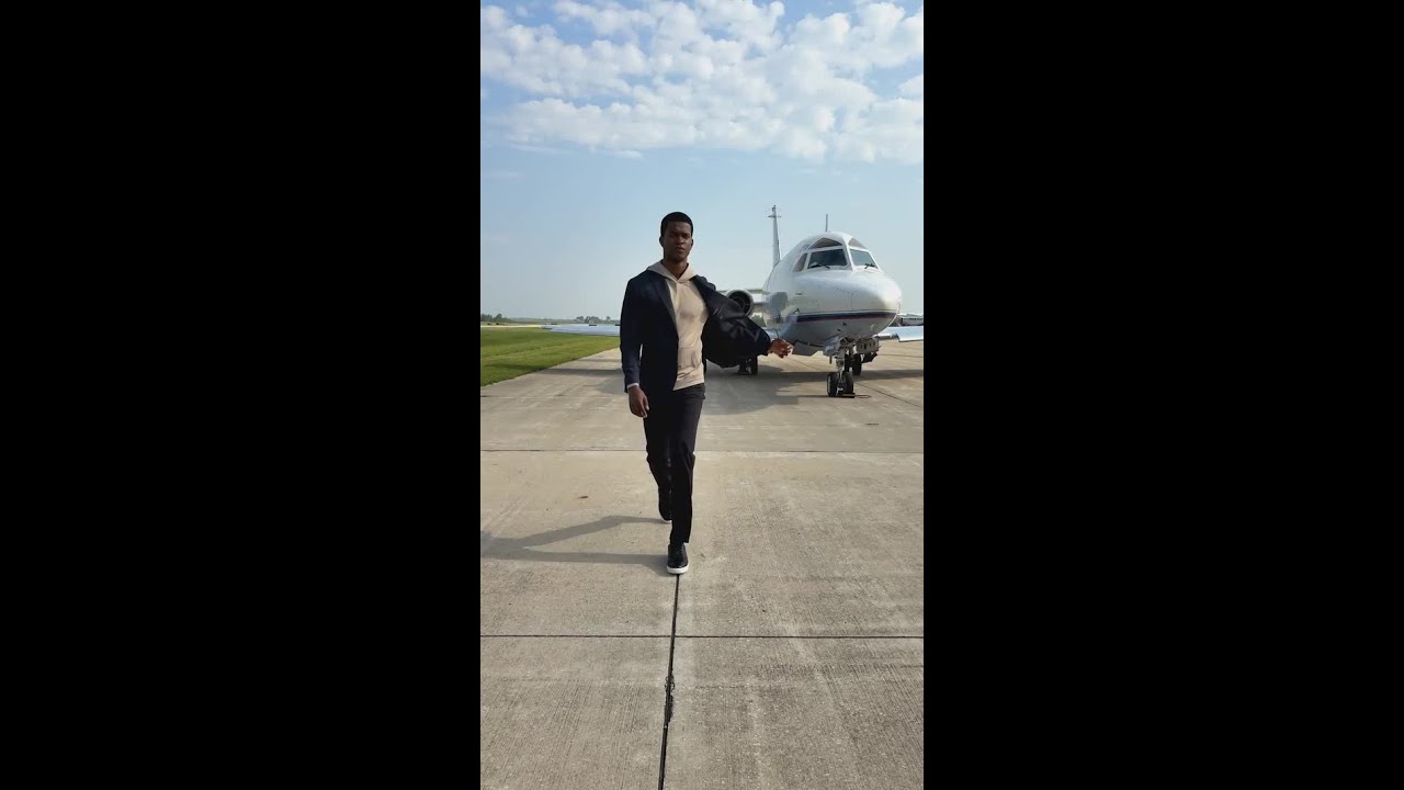 AWEARNESS Kenneth Cole CHILLFLEX