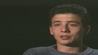 Reportage - Bröderna Artur och Roberts väg ur det kriminella med hjälp av polisfadders. (1995)