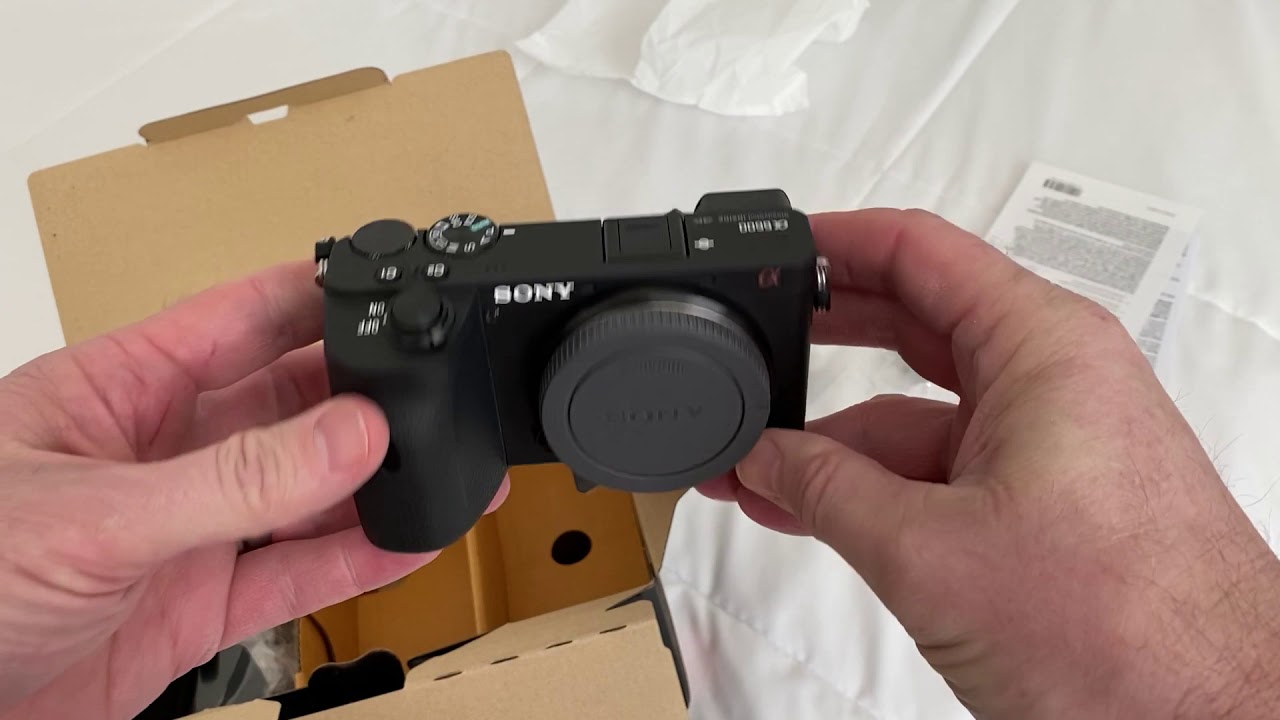 Sony Alpha a6600 Mirrorless Digital Camera with 18135mm Lens Unboxing