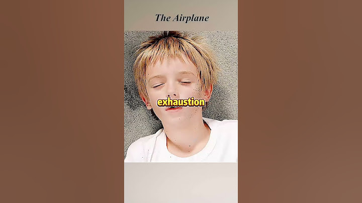 Pure white airplane is the boy's longing for his father.#fantasy #childrenmovie