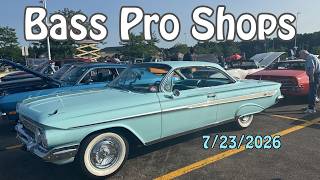 Perfect night for a car cruise at Bass Pro Shops in Foxboro MA. Gillette Stadium lots filled!