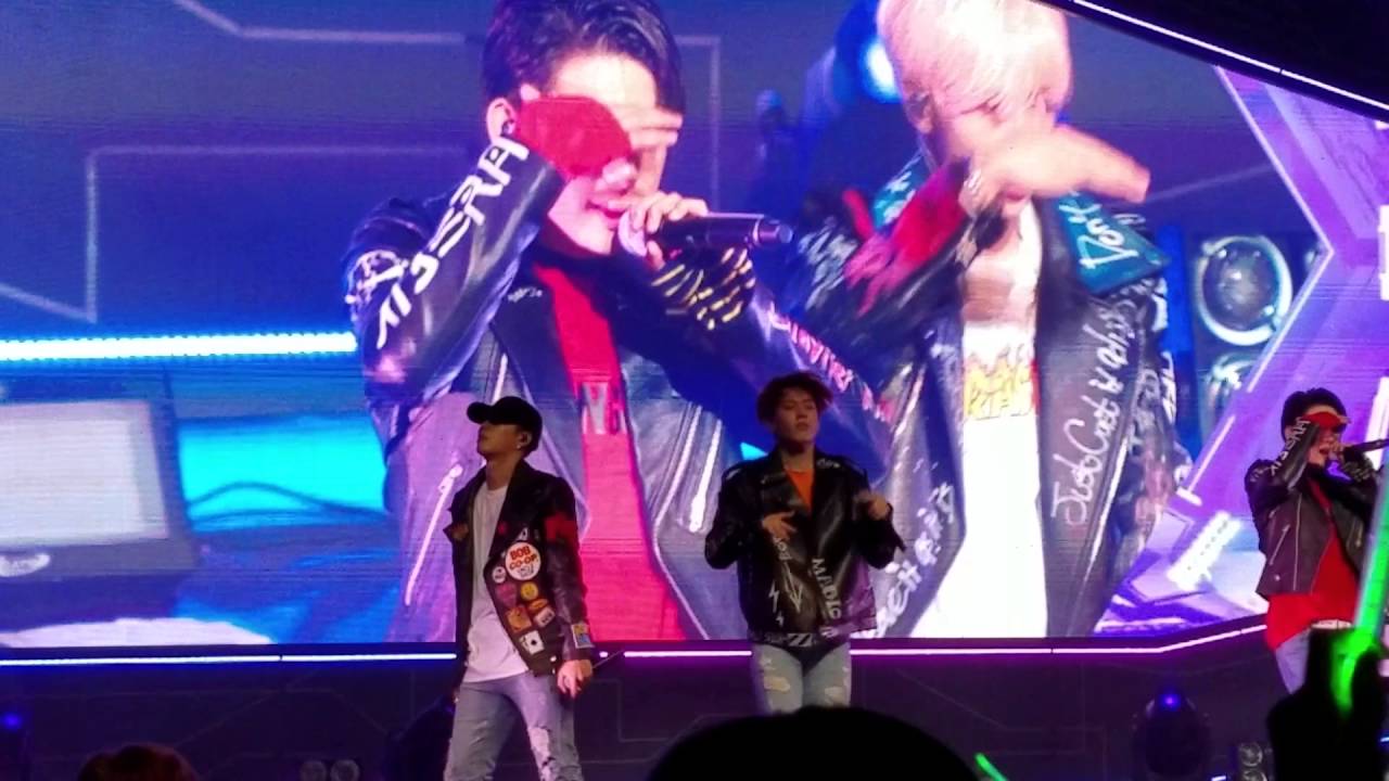 (Fancam) GOT7 FLY IN DALLAS{Rewind+Stop, stop it+If you do}