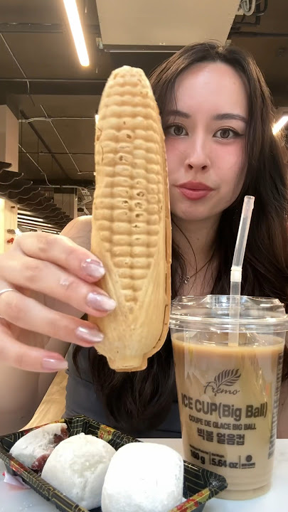 Korean Snacks Mukbang 🌽 #food #conveniencestore