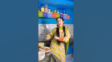 Thumbnail of Bhabo  kehndi e pyara Singha velna liya #punjabisong #punjabioldsongs #punjabisuit