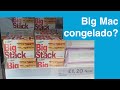 Seção de congelados e queijos em supermercado da Inglaterra