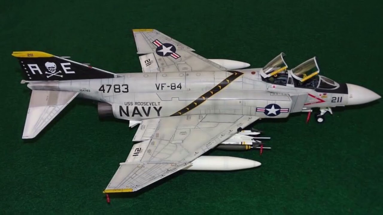 中古】アカデミー 1/48 F-4J  