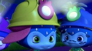 Strawberry Shortcake The Berry Scary Fun Adventure And The Berry Lucky Day Berry Bitty Adventures