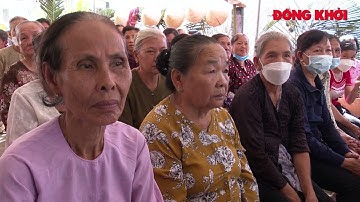 Bí thư Tỉnh ủy Lê Đức Thọ dự Ngày hội “Văn hoá xứ dừa” ở Ba Tri