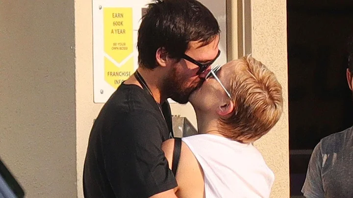 Kate Hudson and Boyfriend Danny Fujikawa Share a Kiss -- See the PDA!