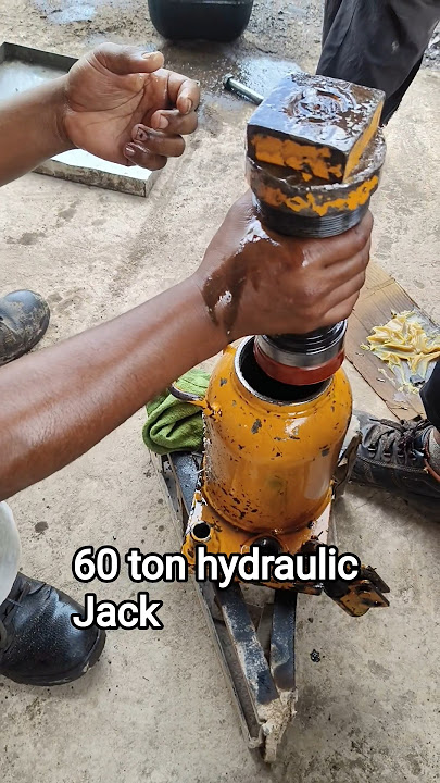 hydraulic Jack repairing work oil seal changing 🚼 #video #new #automobile #shots sup  like subscribe