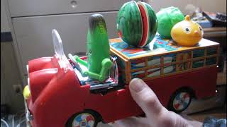Bandai Battery Operated Vegetable Truck Made In Japan Tin Plastic