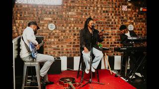 NkeleDee  - Masthokoze  cover ( Cultsha Sessions ) )