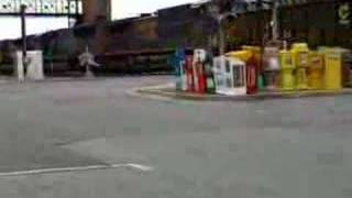 Empty CSX coal drag bangs through Gaithersburg, MD