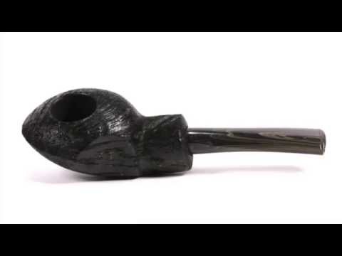 Steffen Muller`s “Li`l Black Birdy” pipe.