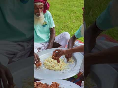 Grandpa Eating Fried Chicken & Fried Rice with fun #villagegrandpacooking #youtubevillage #eating