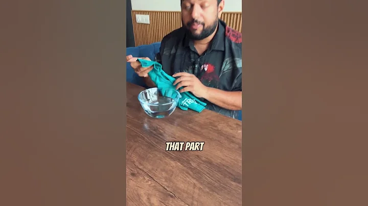 Will Your Clothes Bleed? Try This Simple Test Before Washing! |  #dailyhacks #alshihacks #knowledge