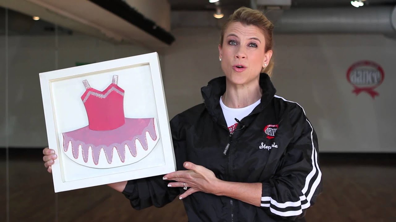 How to Decorate a Home Dance Studio : Dance Topics