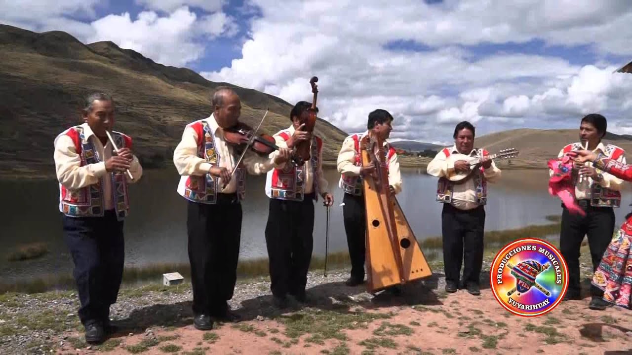 MARINERA  COLEGIALITA DEL SUR CENTRO MUSICAL PUCA PUCA DE PARURO CUSCO PERÚ