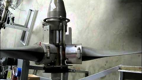 aircraft propeller feathering