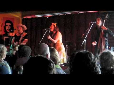 Melissa McClelland  Victoria Day (Live, with Luke ...