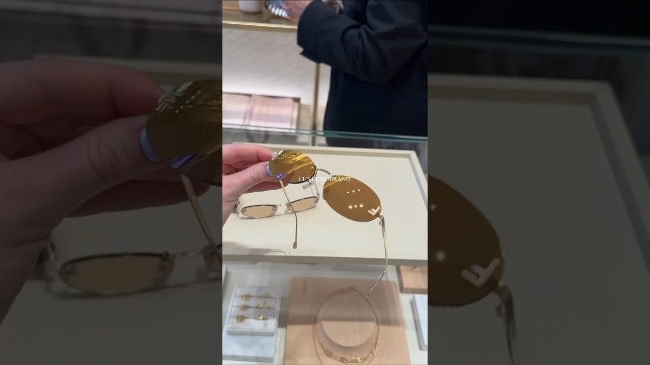 Солнцезащитные очки FENDI😍 