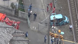 東武急行電車と乗用車衝突 埼玉・春日部、3人搬送