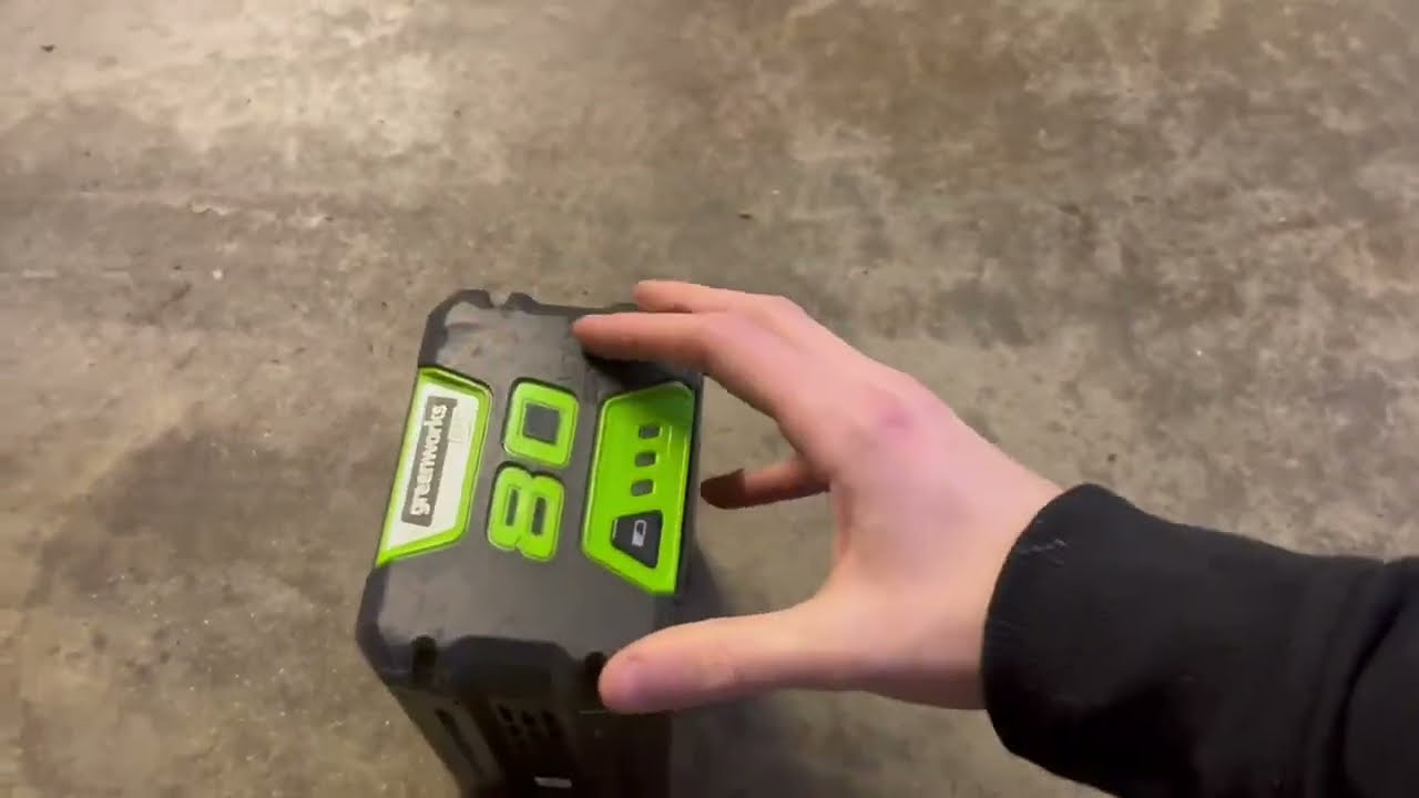 Greenworks PRO 80V 2 5Ah Lithium Ion Battery Review, Runs fast but bad battery life