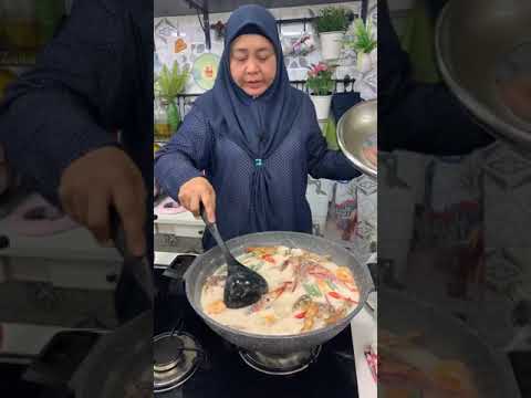 Video: Tempat Terbaik untuk Makan Ketam Kukus di B altimore