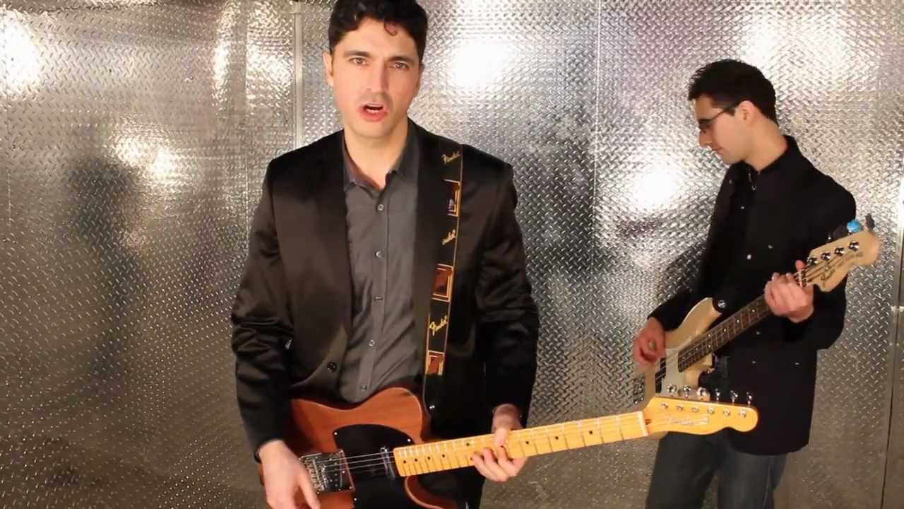 Hold Me Closer - by Zappien