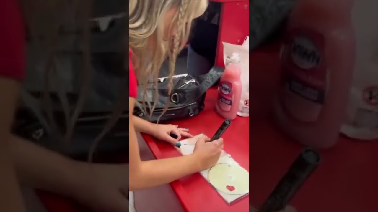 Sabrina Carpenter Signing Her *NEW ALBUM CD* For A Fan!!!