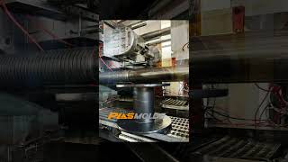 Spool mold weight is 3.26kgs