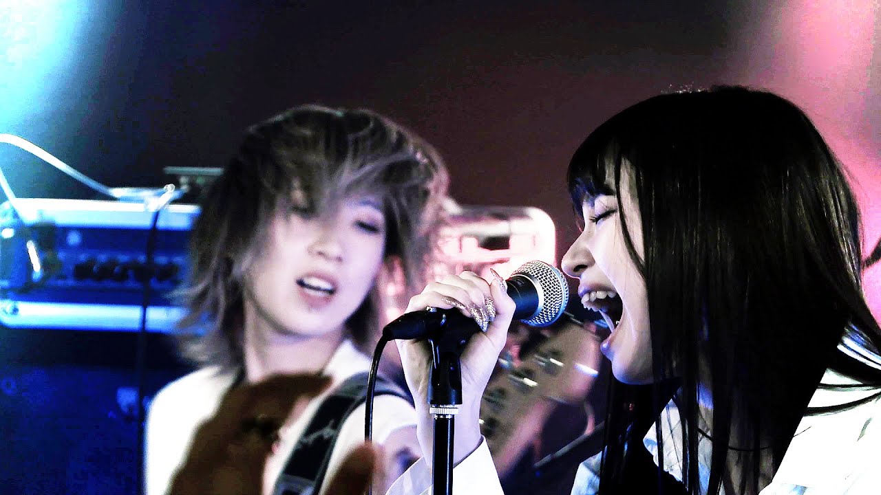 BRATS - No more No more (Live Video) - YouTube