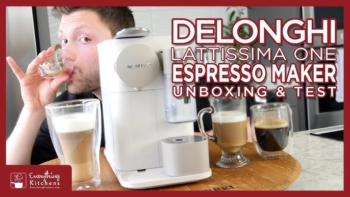 Cafetera de Cápsulas Nespresso DeLonghi Lattissima One EN510W