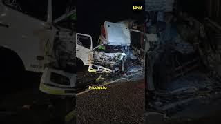 Chofer pierde extremidad en violento choque entre furgón y camión en Camaná