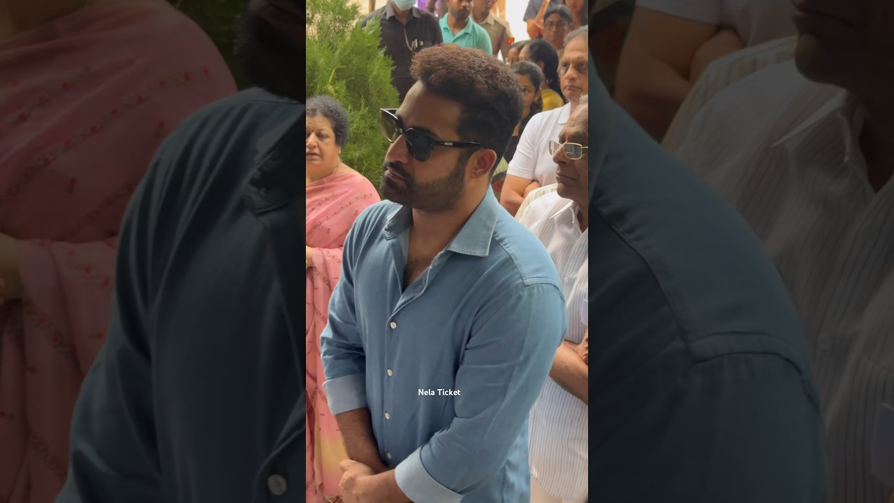 Jr NTR Casting Vote At Jubilee Hills 