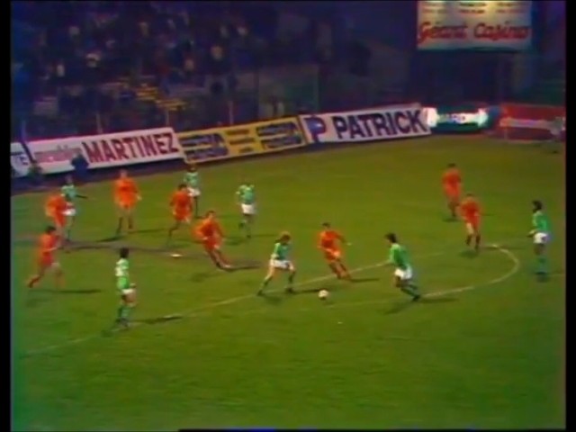 AS Saint Etienne CSKA Sofia fanion coupe d'Europe 1976 - 1977