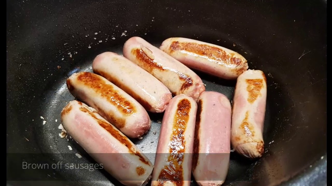 Slimming World Slow Cooker Sausage & Gravy - YouTube