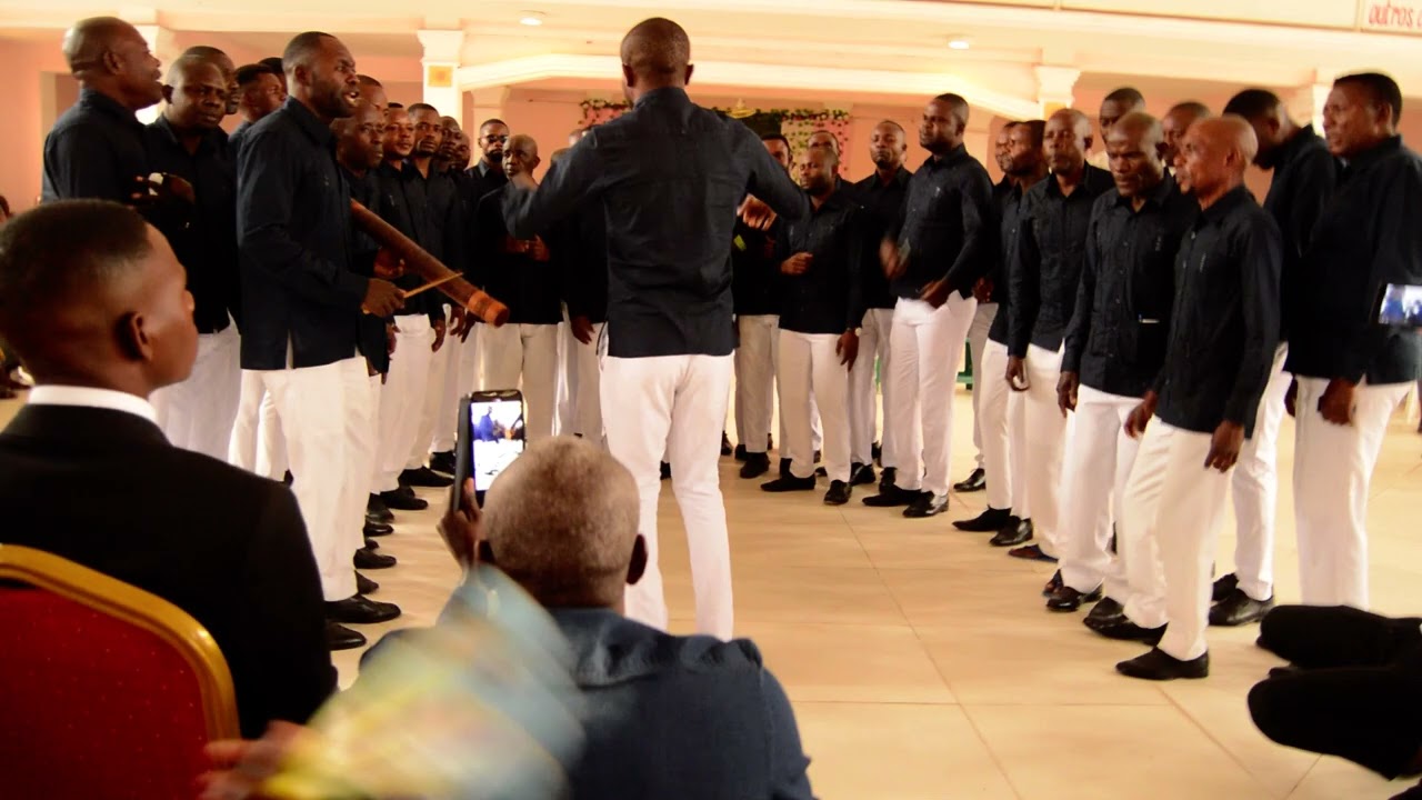 CORO AMOR DO SENHOR IEBA-PAPELÃO (ELONGA NA NGAI)