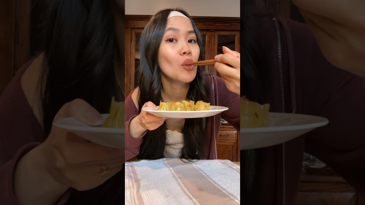 are you team siu mai or har gow?? 🥟🥢 #dimsum #asmr #siumai #hargow #dumplings