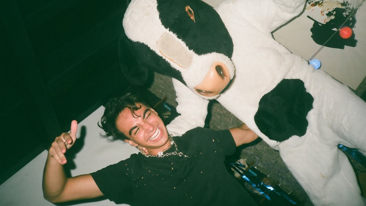 Lyus - Te Perdi No Rolê (Official Music Video)