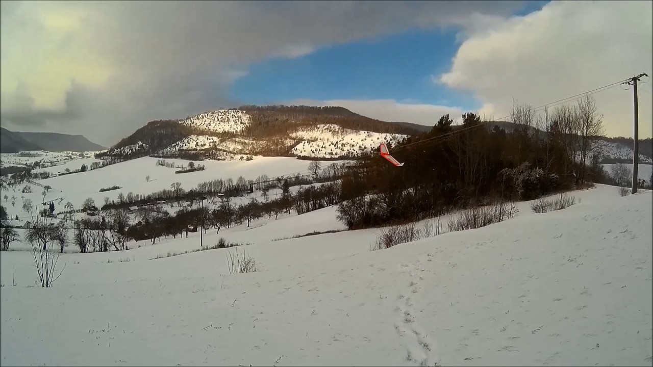 Winter Slope Soaring - Nuri XXS