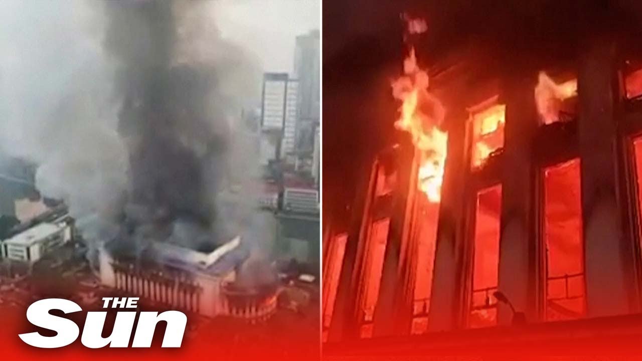 Massive fire tears through 100-year-old post office in Manila in the Philippines