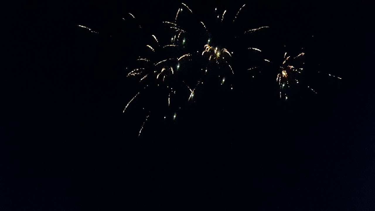 Absolute justice 42 shot 500g cake top gun fireworks YouTube