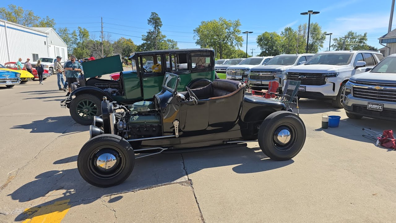 MONTEZUMA AMERICAN LEGION CAR SHOW. MONTEZUMA IOWA. SEPTEMBER 28TH
